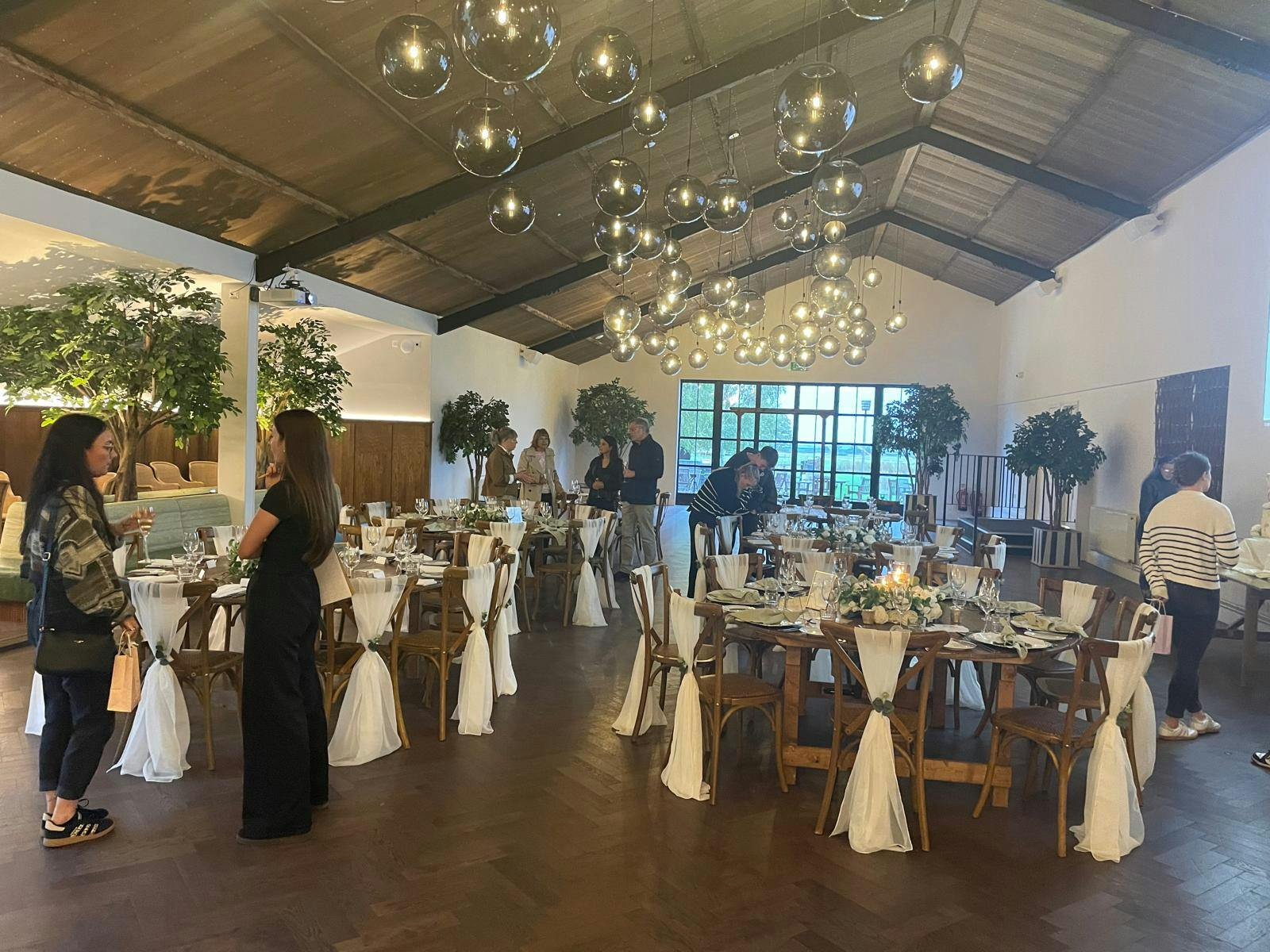 Wedding Showcase - The Barnsdale