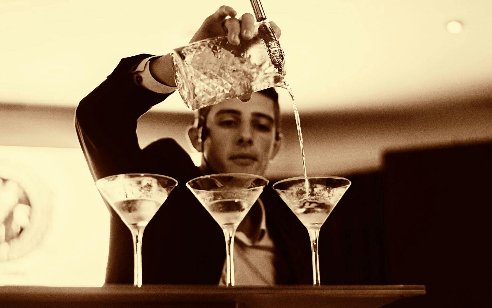 Q&A with our award-winning mixologist | Captain's Club