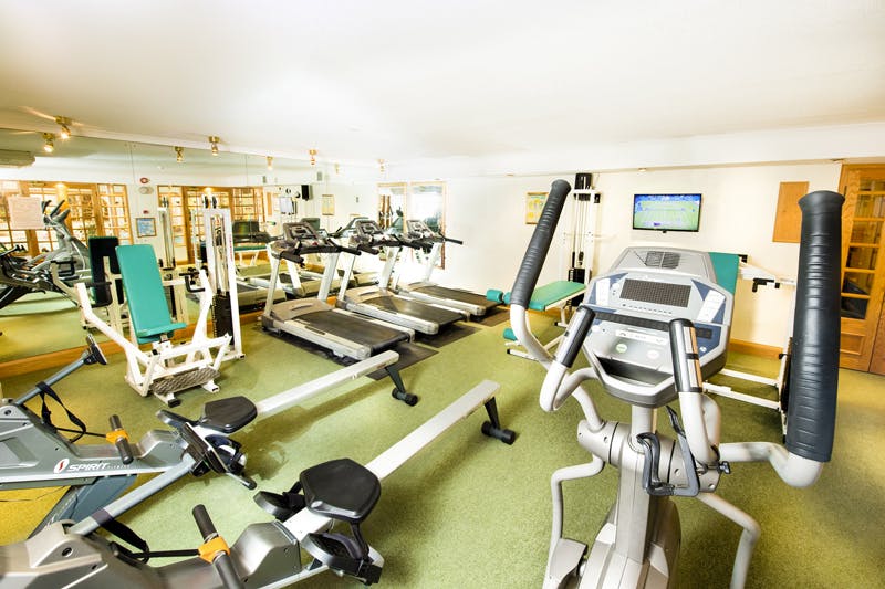 parkway hotel newport wales gym
