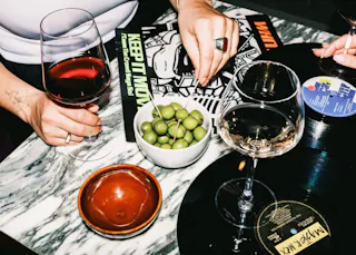 Vino & Vinyl