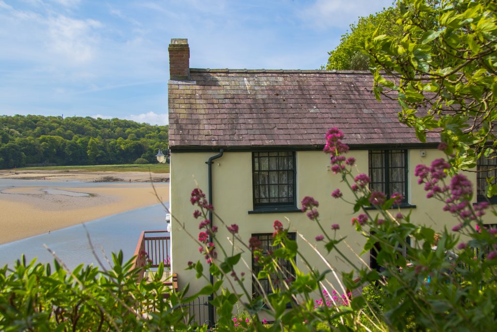 Holiday lodges to buy in Cornwall