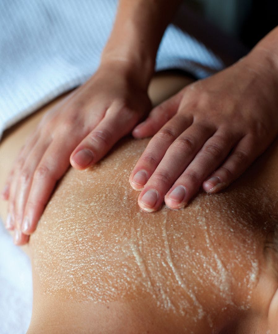 Spa Massage South Causey Inn