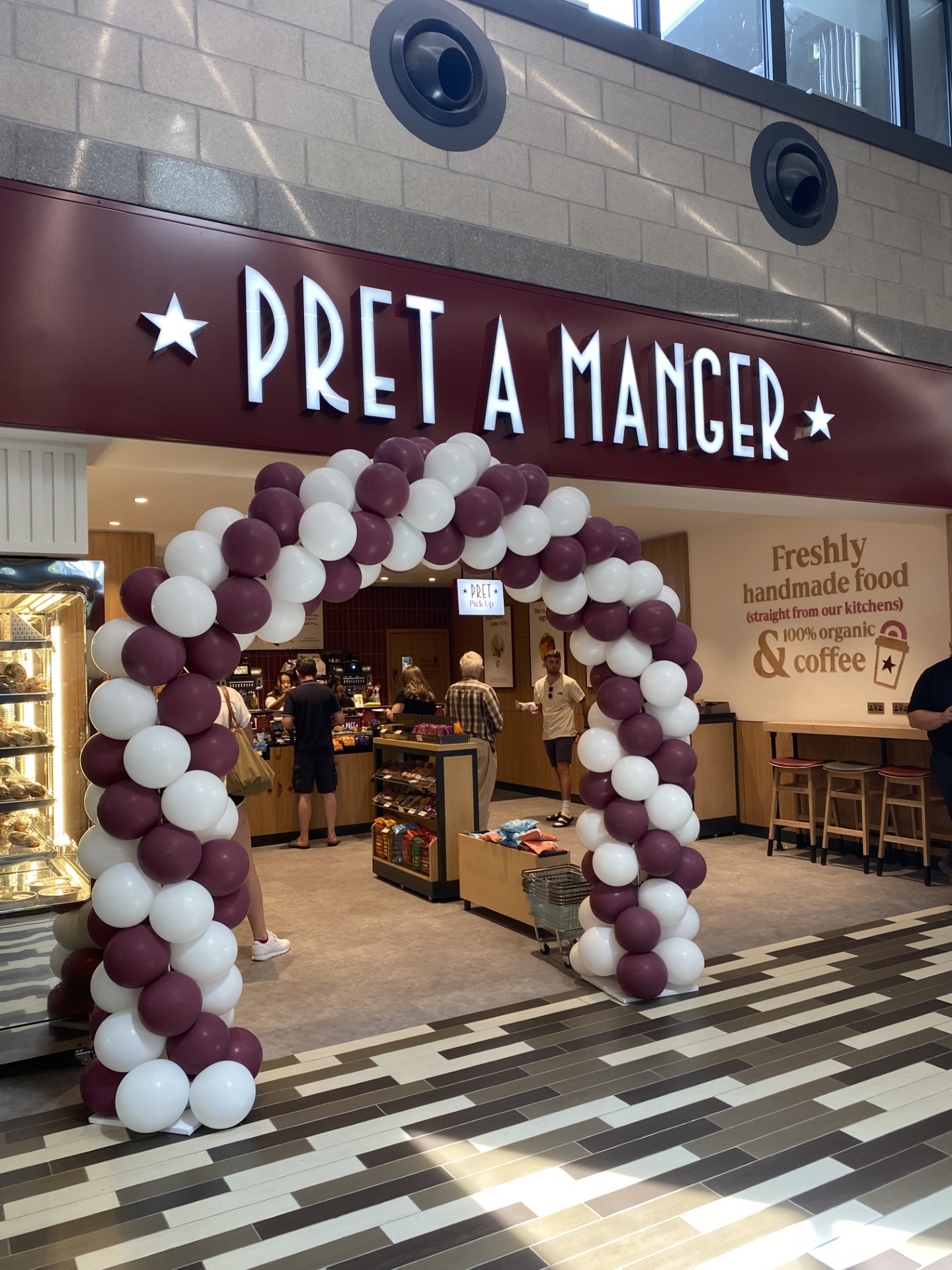 Welcome Break Fleet opens a new Pret store